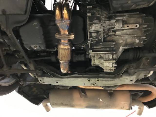Toyota MR2 under 5S-FE motor